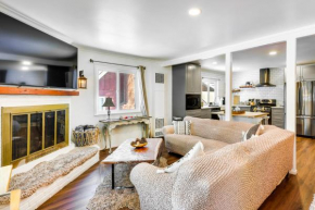 Cozy Mountain Cabin in Big Bear Lake with Hot Tub! Big Bear Lake